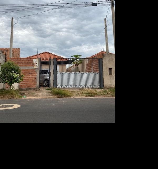 Casa, 2 quartos, 200 m² - Foto 1