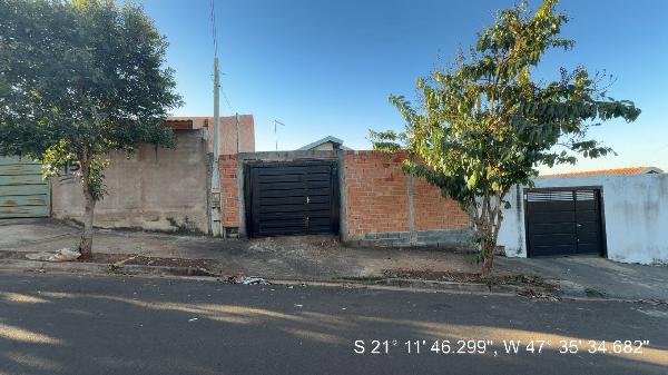 Imóvel com boa estrutura — Casa no Residencial Morada do Campo, Serrana - SP, Nº 105, 2 quartos, 2 vagas, 162m²