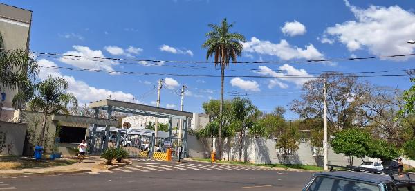 Imóvel pronto para negociar — Apartamento no Jardim Florestan Fernandes, Ribeirao Preto - SP, Apto 04, 2 quartos, 1 vaga, 43,06m²