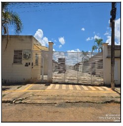 Oferta imperdível — Casa no Jardim Planalto, Luziania - GO, Nº 13, 2 quartos, 1 vaga, 112,5m²