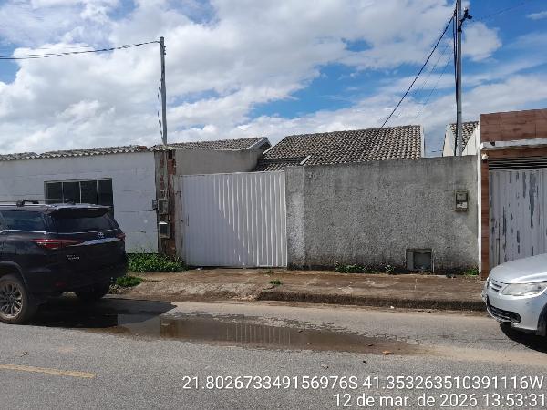 Negócio com vantagem — Casa no Parque Aurora, Campos dos Goytacazes - RJ, Nº 70, 2 quartos, 1 vaga, 140m²
