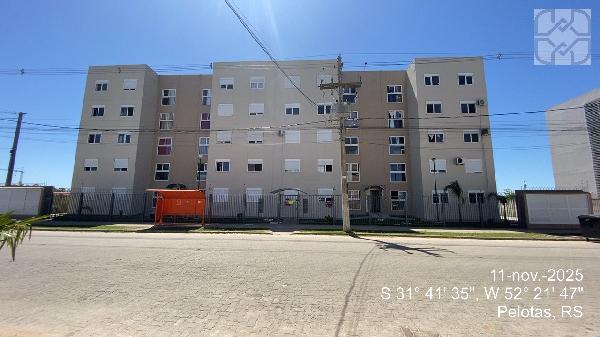 Imóvel com bom aproveitamento — Apartamento no Tres Vendas, Pelotas - RS, Apto 502, 2 quartos, 1 vaga, 44,9m²