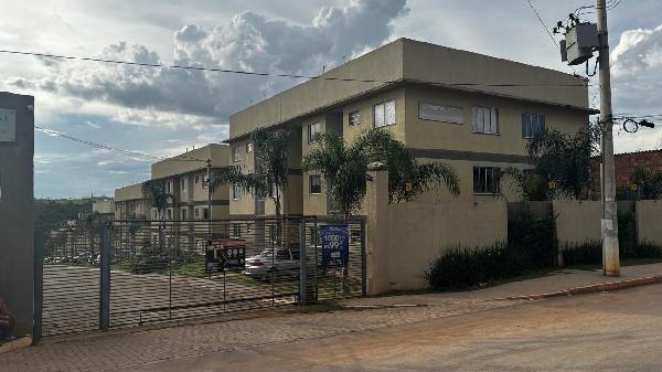Imóvel em local estratégico — Apartamento no Mansoes Recreio Mossoro, Cidade Ocidental - GO, Apto 1105, 2 quartos, 1 vaga, 53,86m²