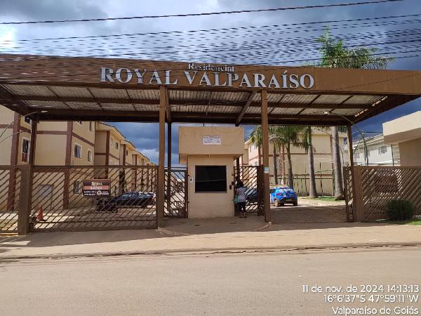 Imóvel com potencial — Apartamento no Chacaras e Mansoes Santa Maria, Valparaiso de Goias - GO, Apto 213, 2 quartos, 48,7m²