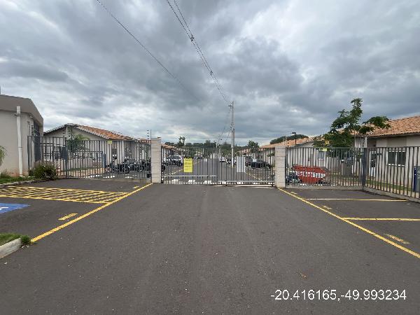 Imóvel com ótimo custo — Casa no Vila America, Votuporanga - SP, Nº 1553, 2 quartos, 1 vaga, 138,32m²