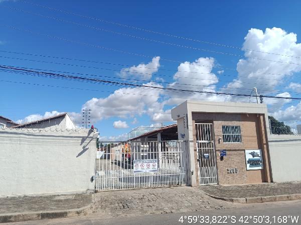 Casa - Venda