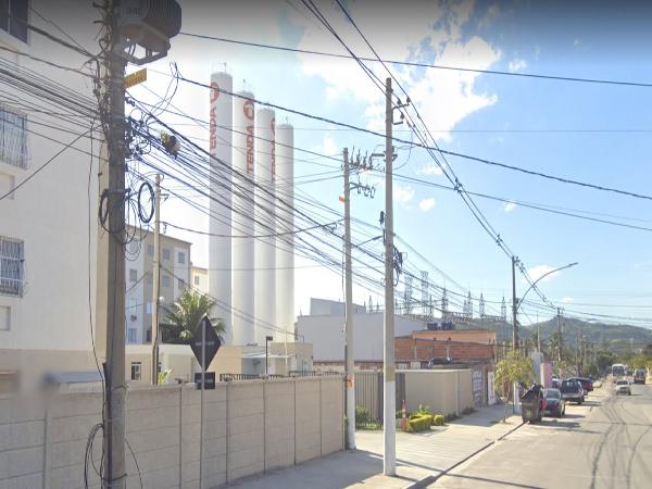 Imóvel com ótimo custo — Apartamento no Santa Cruz, Rio de Janeiro - RJ, Apto 503, 2 quartos, 1 vaga, 41m²