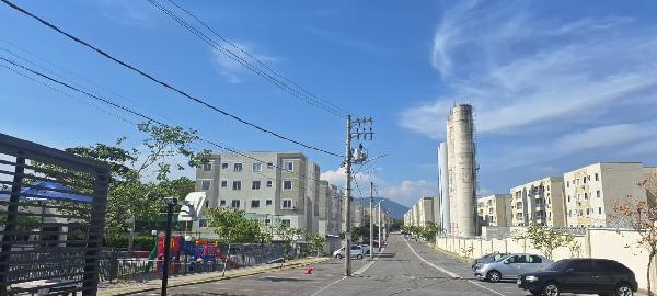 Imóvel em região valorizada — Apartamento no Inhoaiba, Rio de Janeiro - RJ, Apto 501, 2 quartos, 1 vaga, 45m²