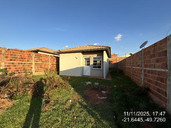 Condições especiais — Casa no Residencial Dalgina Rodrigues da Gr, Lins - SP, Nº 490, 2 quartos, 1 vaga, 180m²