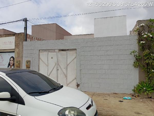 Imóvel com bom aproveitamento — Casa no Mangabeira, Feira de Santana - BA, Nº 417, 102,3m²