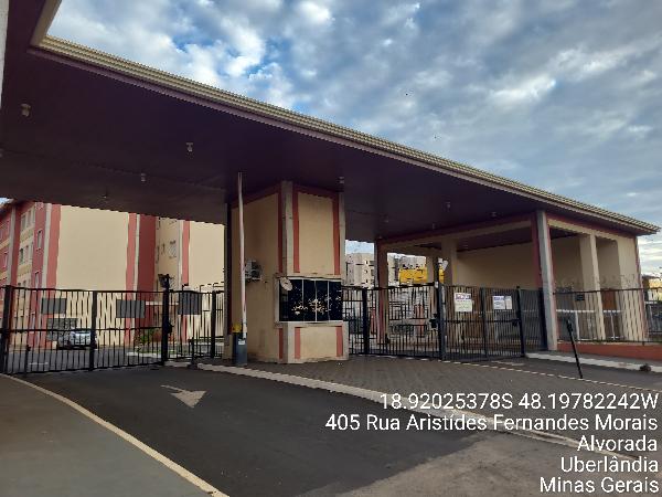 Oferta imperdível — Apartamento no Conjunto Alvorada, Uberlandia - MG, Apto 301, 2 quartos, 1 vaga, 49,01m²