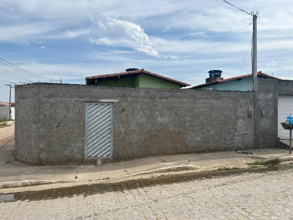 Oportunidade em destaque — Casa no Euno Andrade da Silva, Belo Jardim - PE, Nº 19, 2 quartos, 1 vaga, 148,2m²