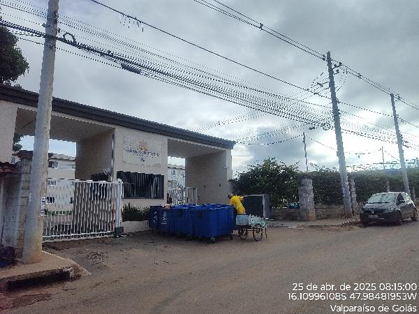 Imóvel com localização privilegiada — Apartamento no Chacaras e Mansoes Santa Maria, Valparaiso de Goias - GO, Apto 301, 2 quartos, 1 vaga, 48,92m²