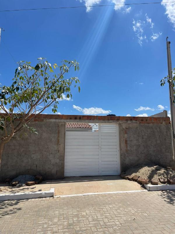 Oferta com vantagem — Casa no Euno Andrade da Silva, Belo Jardim - PE, Nº 87, 2 quartos, 1 vaga, 148,2m²