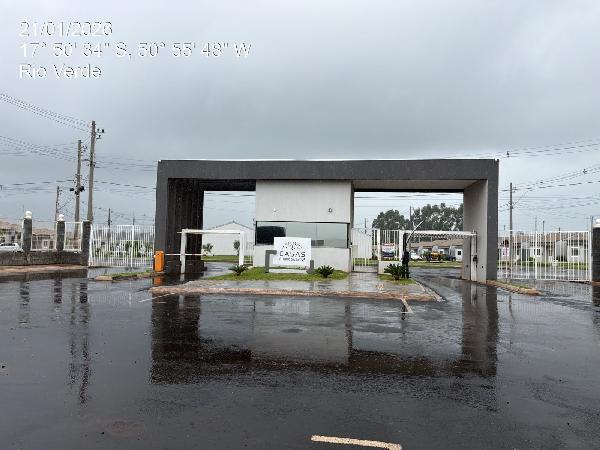 Oferta recomendada — Casa no Conjunto Residencial de Casas Flamb, Rio Verde - GO, Nº 105, 2 quartos, 1 vaga, 150m²