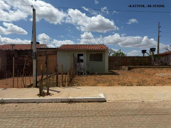 Negócio vantajoso — Casa no Euno Andrade da Silva, Belo Jardim - PE, Nº 43, 2 quartos, 288,07m²