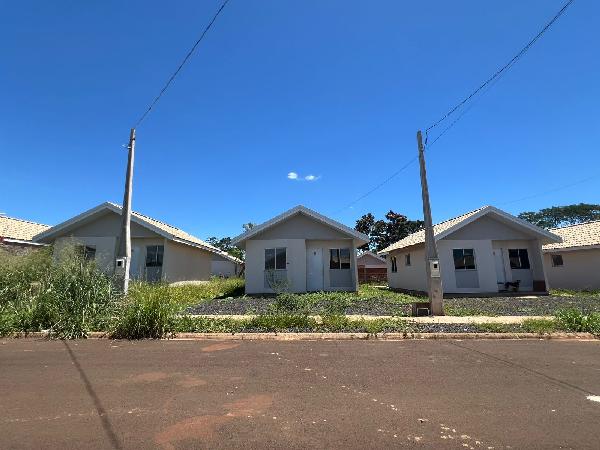 Grande oportunidade — Casa no Residencial Alfredo Benedetti, Morro Agudo - SP, Nº 95, 2 quartos, 200m²