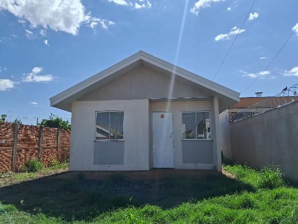 Oportunidade certa — Casa no Residencial Alfredo Benedetti, Morro Agudo - SP, Nº 241, 2 quartos, 2 vagas, 200m²