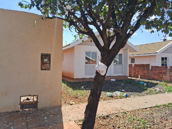 Oportunidade valiosa — Casa no Residencial Alfredo Benedetti, Morro Agudo - SP, Nº 105, 2 quartos, 200m²