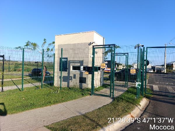 Imóvel com potencial de valorização — Casa no Parque dos Manacas I, Mococa - SP, Nº 90, 2 quartos, 1 vaga, 199,75m²