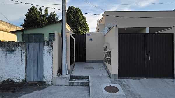 Negócio com vantagem — Casa no Laranjal, Sao Goncalo - RJ, Nº 72, 1 quarto, 600m²